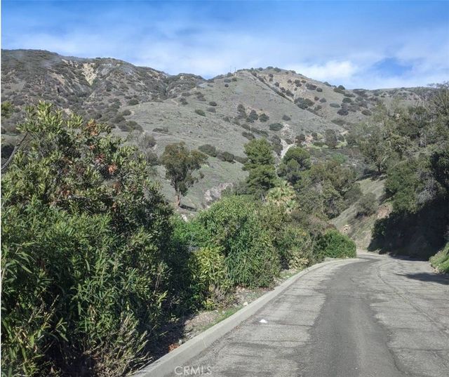 8678-030-029, San Dimas