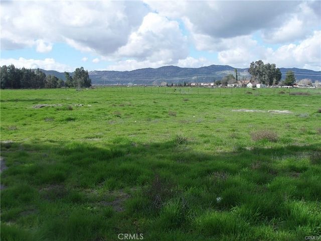 1545 N Ramona Boulevard, San Jacinto