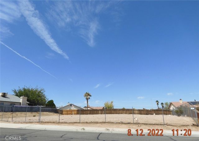 Garnet Avenue, Barstow
