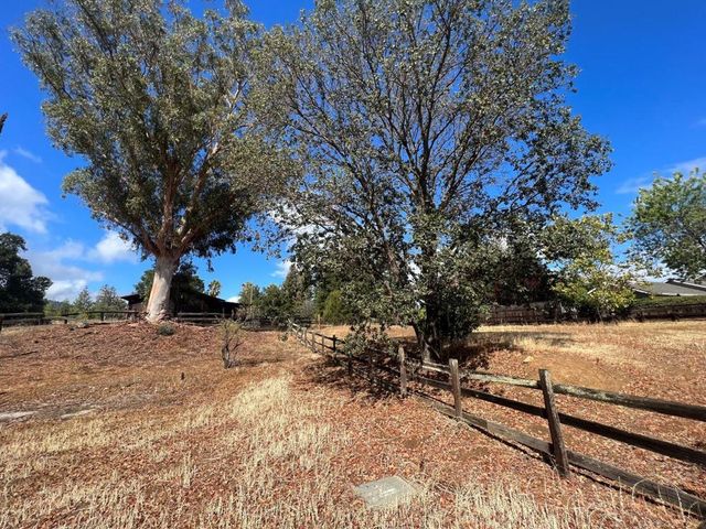 15275 Elm Park, Monte Sereno