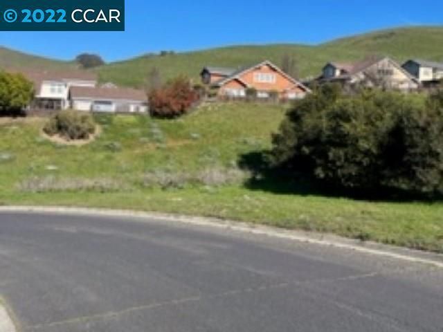 2318 Pinnacle Pt, Vallejo