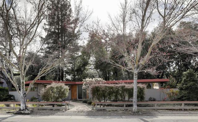 3618 Laguna Avenue, Palo Alto