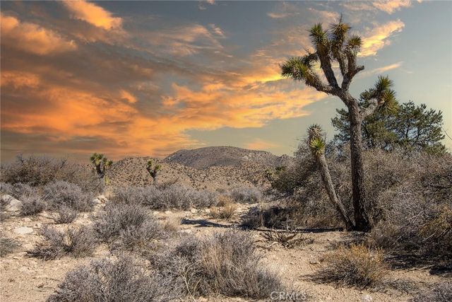 48400 Madison Road, Pioneertown