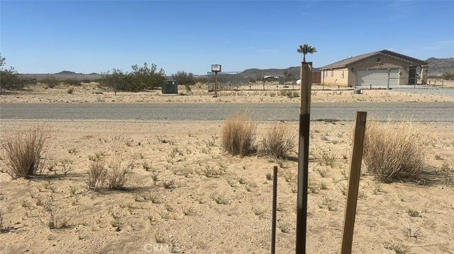 65145 E Broadway & 4th St, Joshua Tree