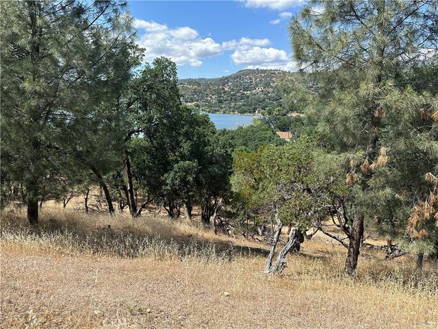 18750 East Ridge View Drive, Hidden Valley Lake