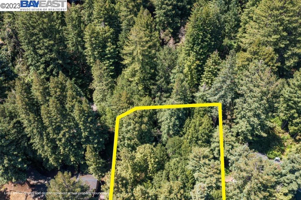 17535 Woods Ave, Guerneville CA Guerneville Lots/Land Homes For Sale