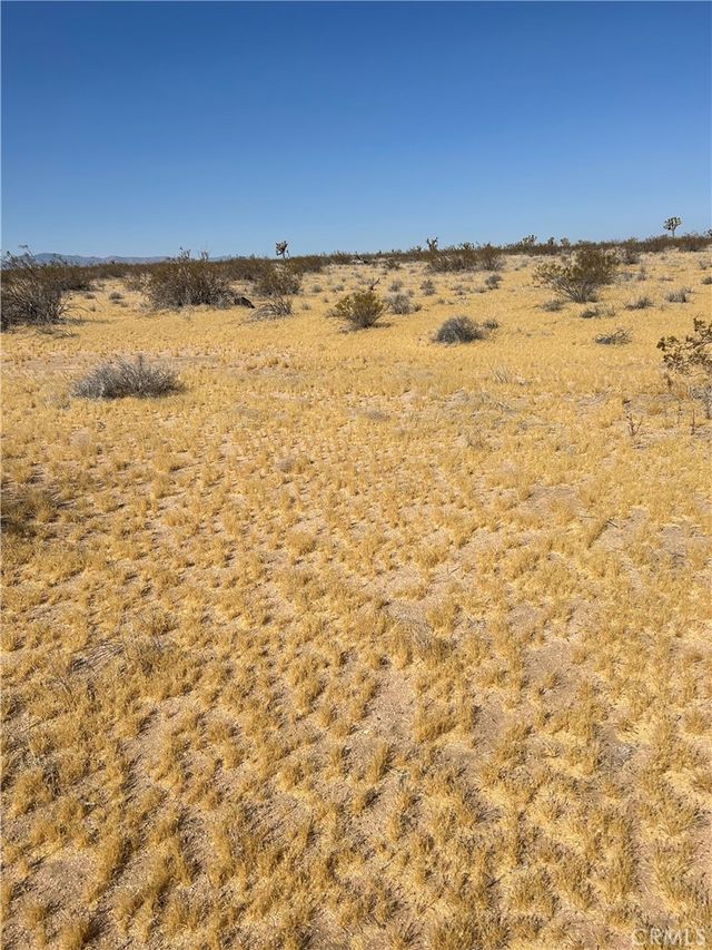 5 Mi N/o Shadow Mt Road, Adelanto