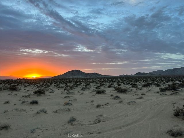 E. End Street, Lucerne Valley