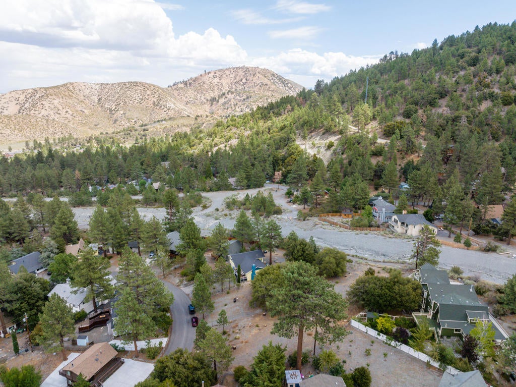 5240 Desert View Drive, Wrightwood CA Wrightwood Lots/Land Homes For Sale