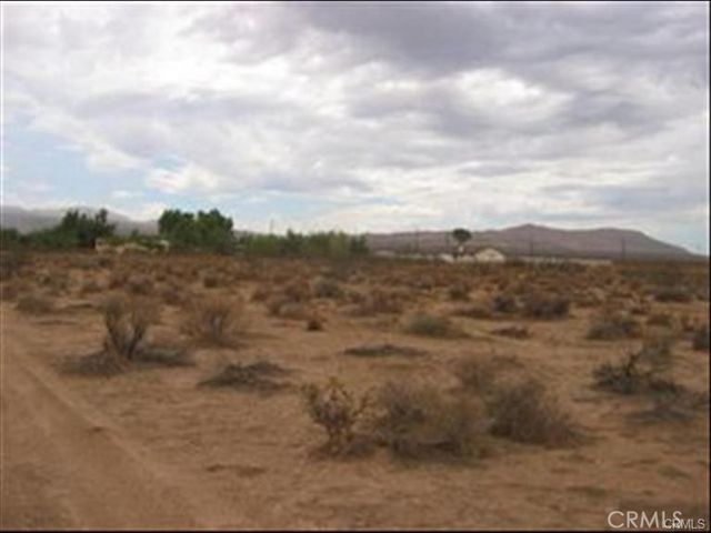 Marisco Road, Apple Valley