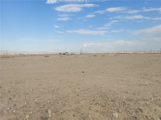 2120 Salton Arena Street, Thermal
