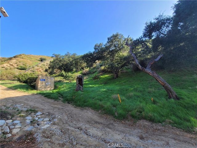 North Trail, Sylmar