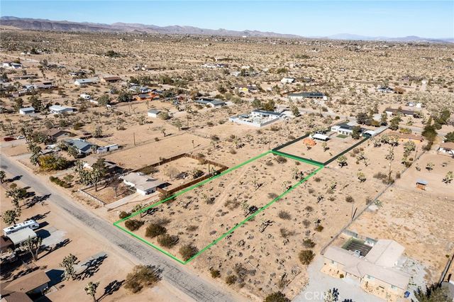 58700 Sun Via Drive, Yucca Valley