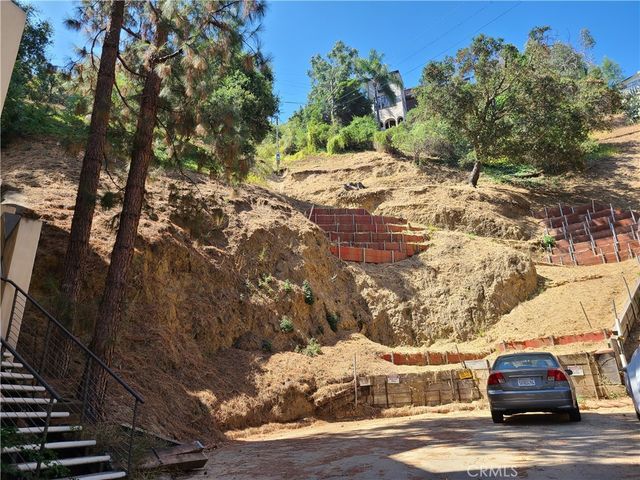 5894 Lorae Place, Los Angeles