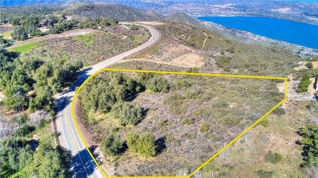 7 South Main Divide, Lake Elsinore