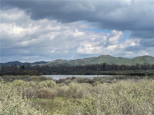 Bromley Avenue, Lake Elsinore