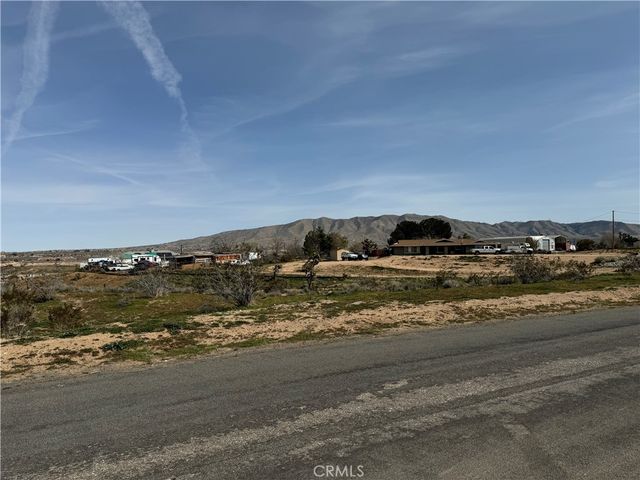 Carrissa Ave, Hesperia