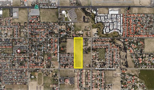 Acacia Avenue, Hemet