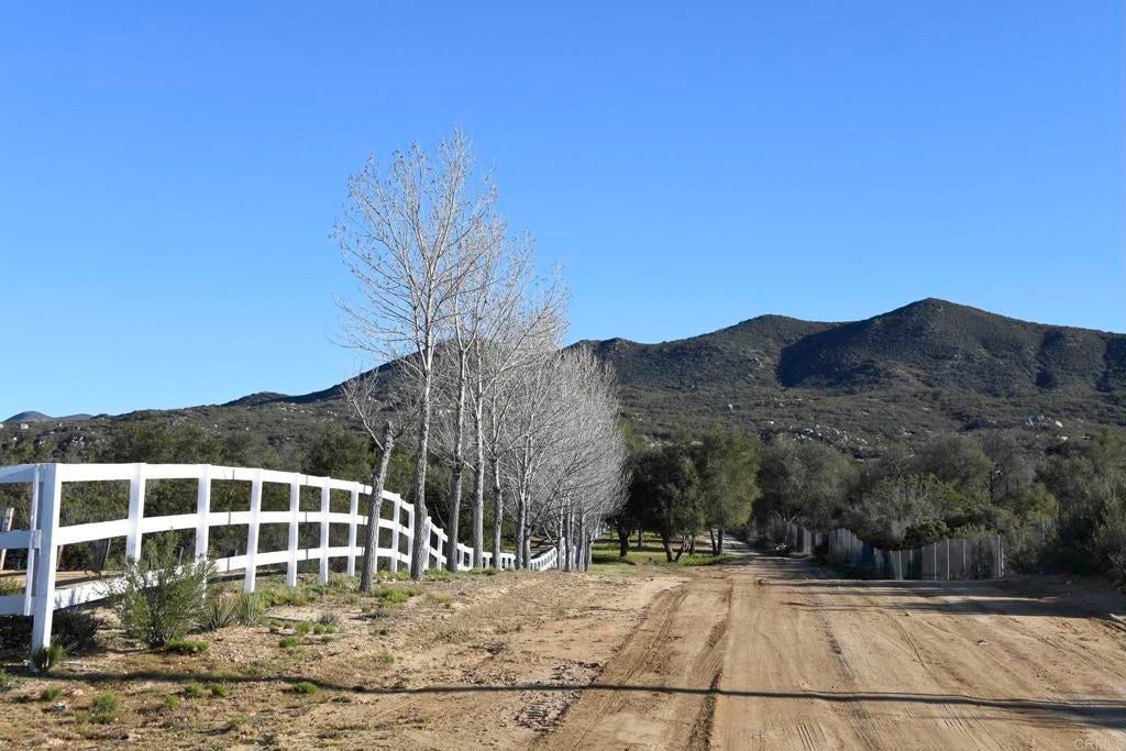 Photo of Listing #PTP2401513