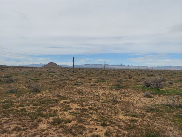 130th St, California City