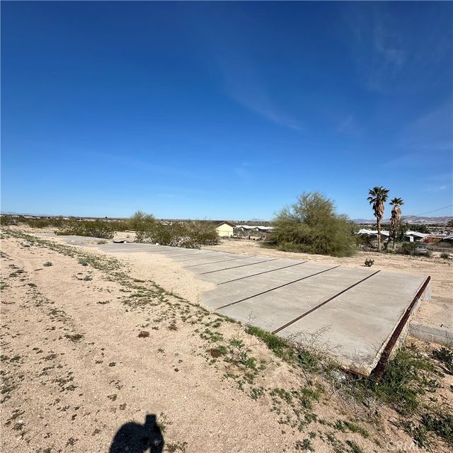 6136 Adobe Road, 29 Palms