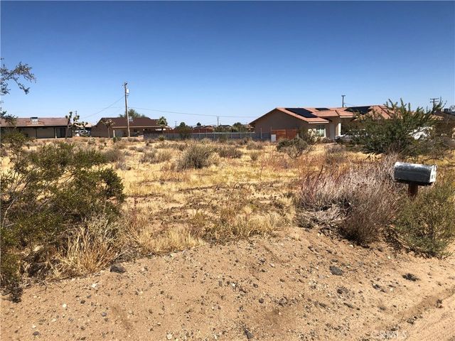 Pimlico Street, Yucca Valley