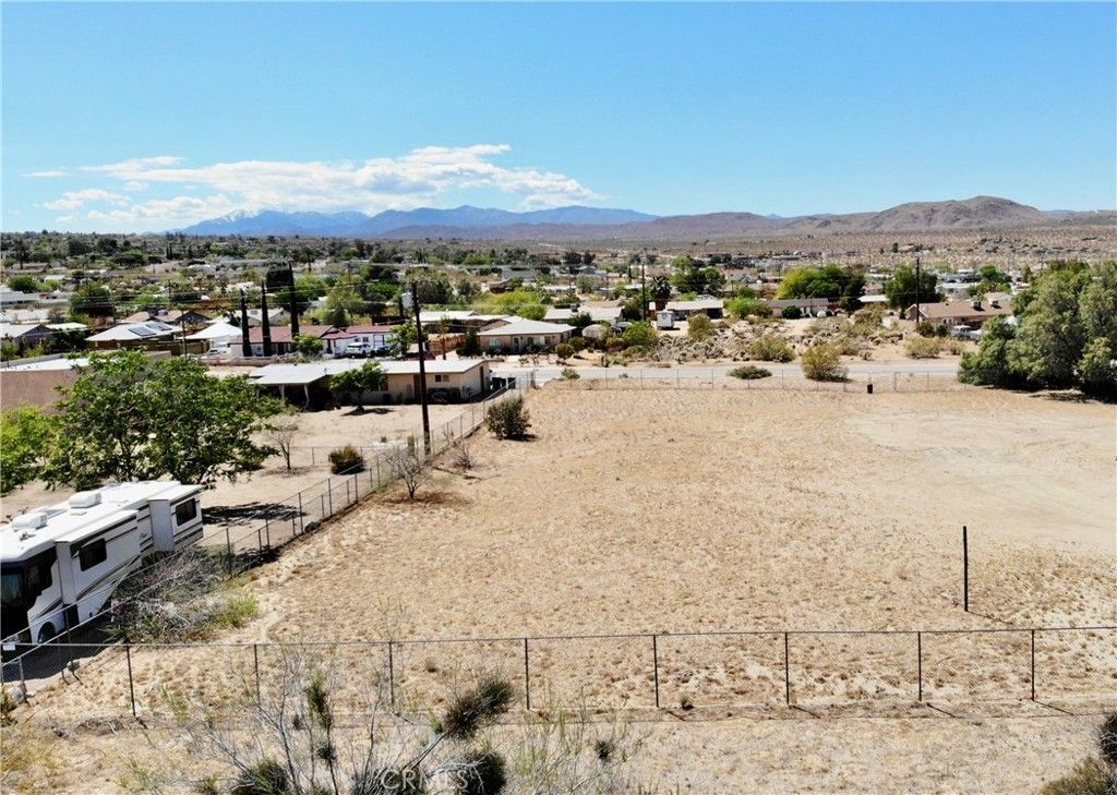 61956 Mountain View Circle, Joshua Tree
