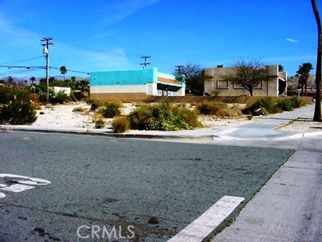 Palm Drive, Desert Hot Springs
