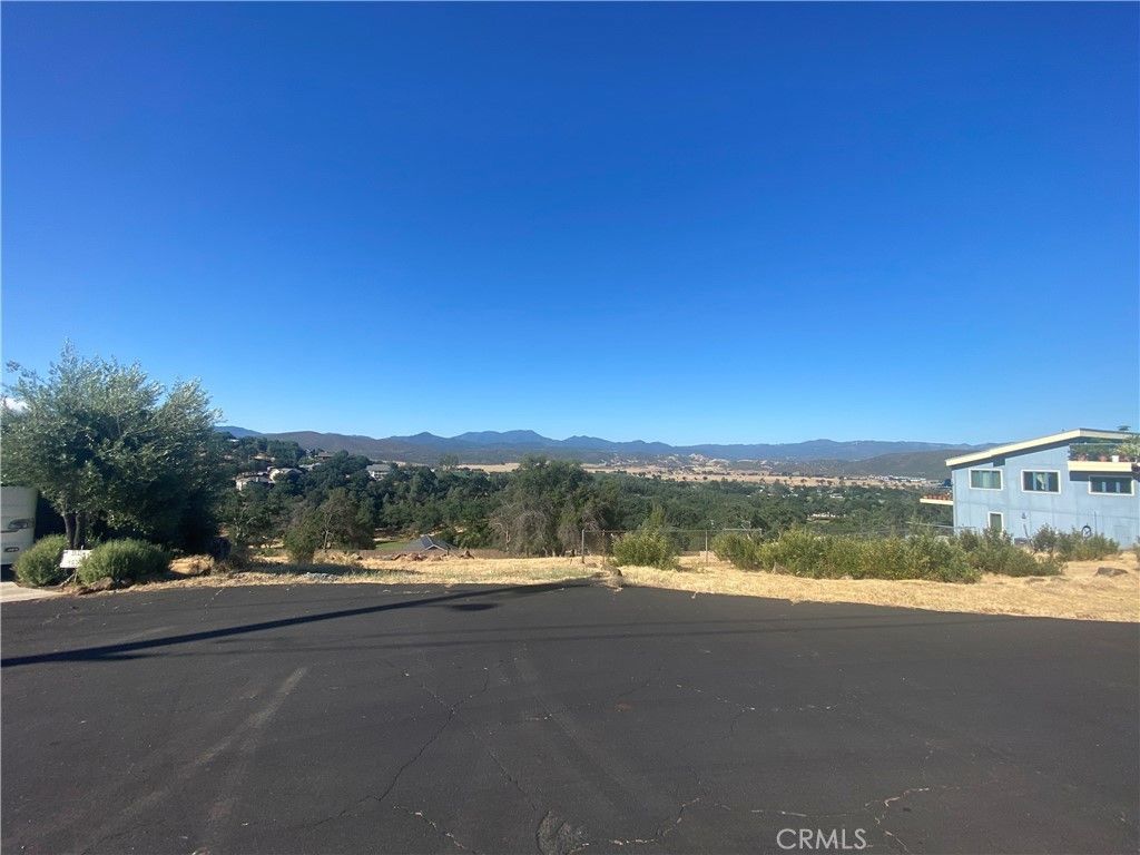 18365 Grizzly Court, Hidden Valley Lake