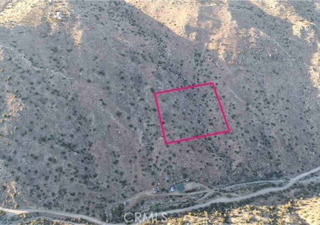 2 Ac Near Burns Canyon, Pioneertown
