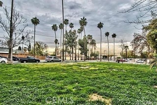 2125 7th Street, Riverside