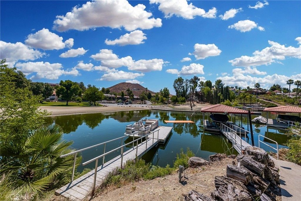 22036 San Joaquin Drive W, Canyon Lake