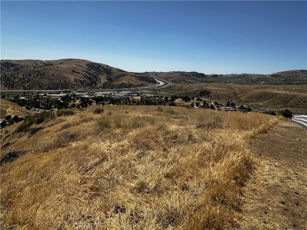 6 Chimney Canyon Road, Lebec