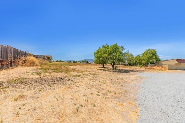 1573 Valley View Road, Hollister