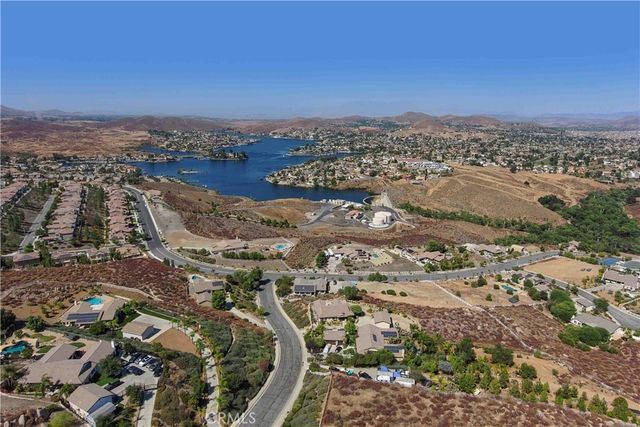 Via Del Lago, Lake Elsinore