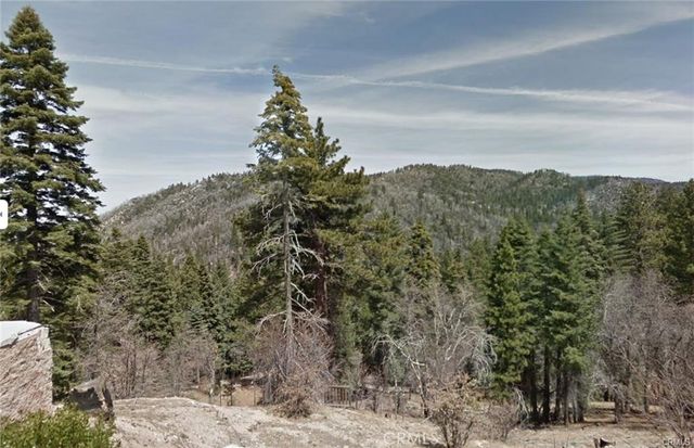 Deep Creek Drive, Running Springs