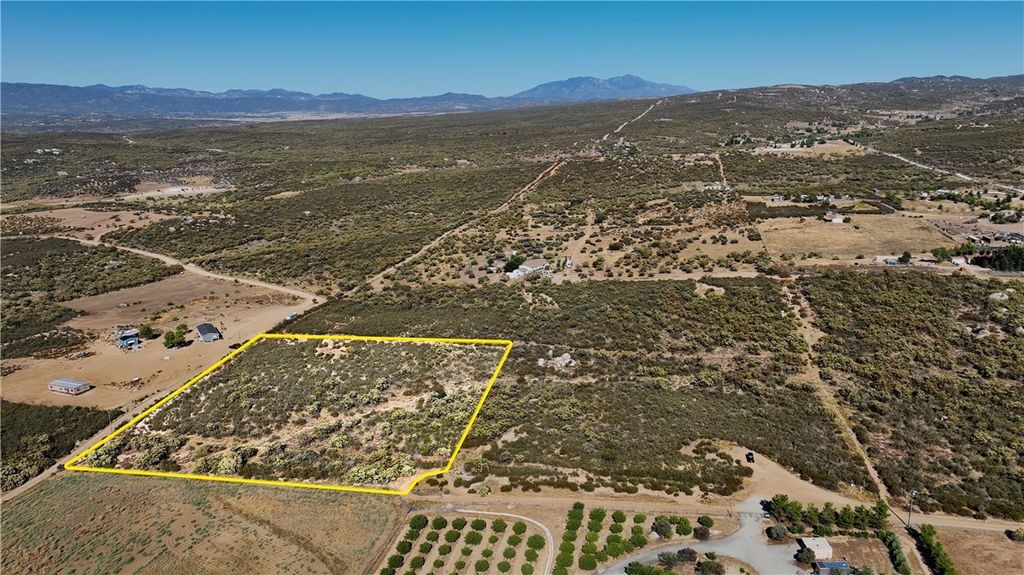 31 Brownie Road, Aguanga