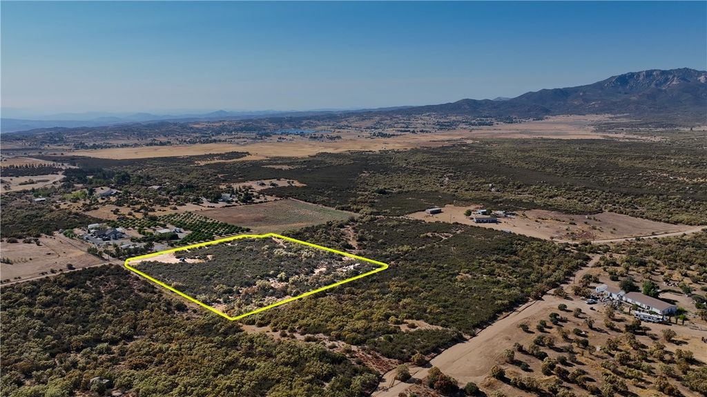 32 Brownie Road, Aguanga
