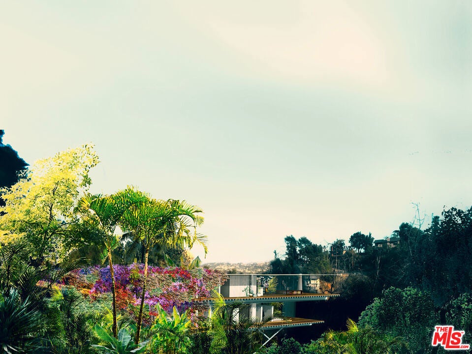 Photo of Listing #24437323