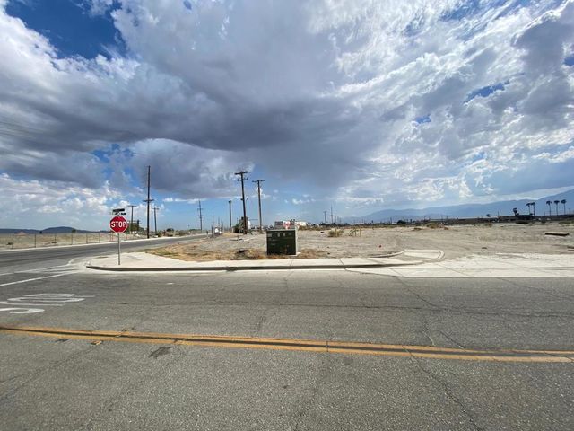 Lot 17 Commerce Street, Indio