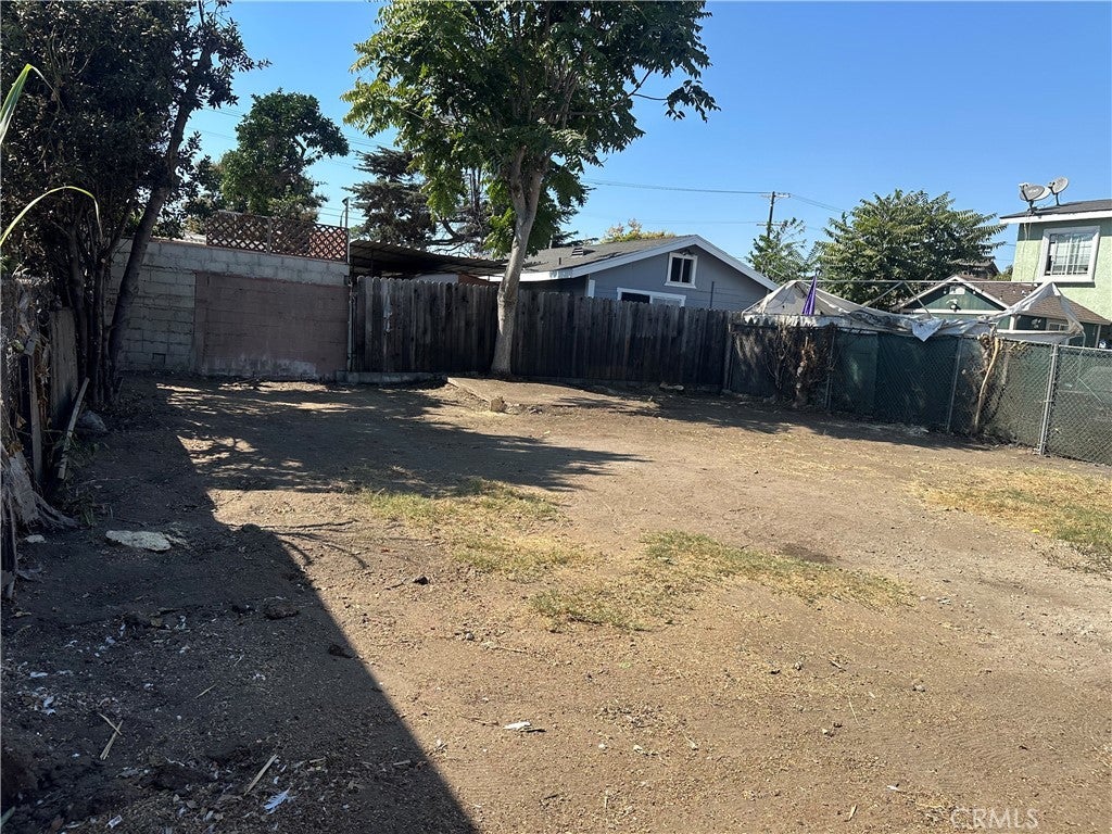 Holmes, Los Angeles CA Los Angeles Lots/Land Homes For Sale