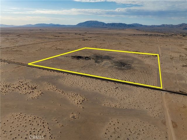 23 Valle Vista, 29 Palms