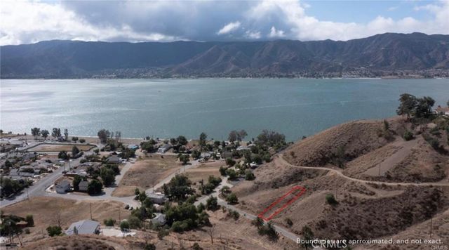 Palm Avenue, Lake Elsinore