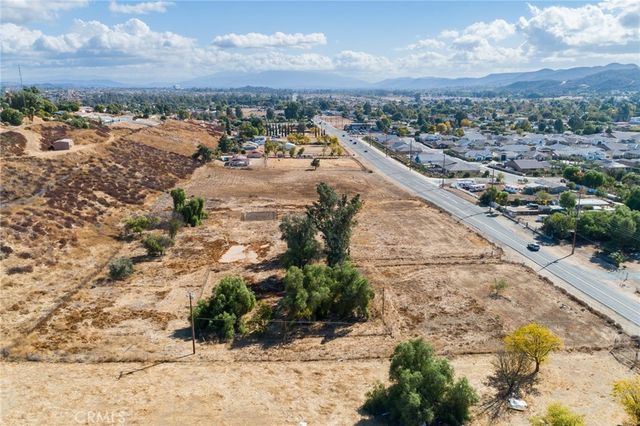 21026 Palomar Street, Wildomar
