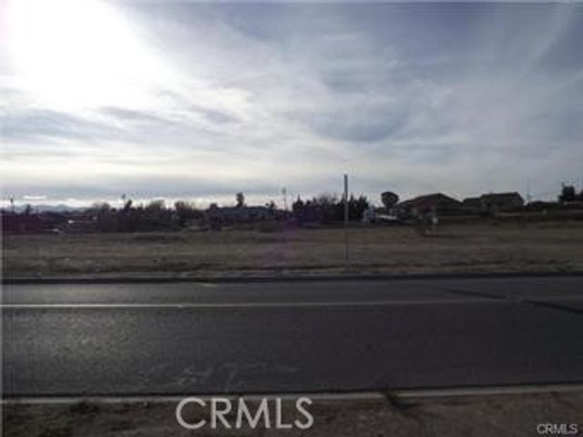 Jacaranda Avenue, Hesperia