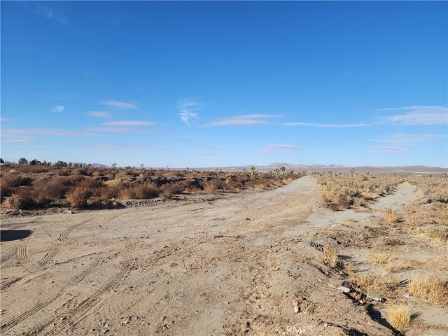 10000 El Mirage Road, Adelanto
