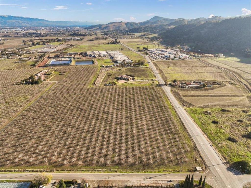 Photo of Listing #ML81988893