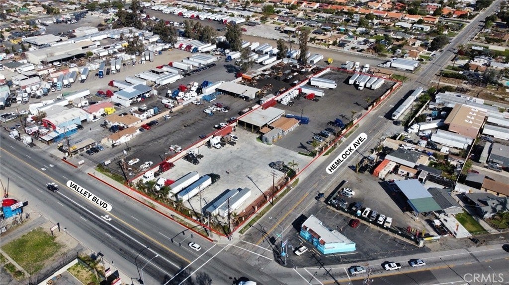 Photo of Listing #IV25004464