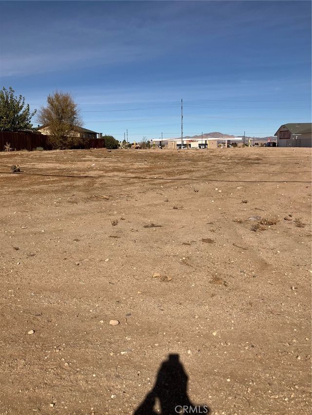 Bear Valley Road, Hesperia