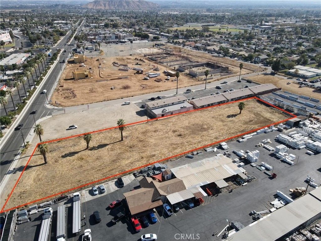 6452 Mission Boulevard, Jurupa Valley